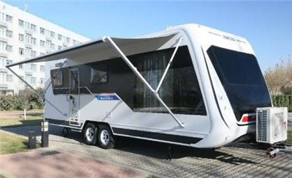 แผงแซนวิชใยแก้วสำหรับ RV
