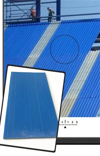 แผงไฟเบอร์กลาสสีน้ำเงินแบนที่ใช้ในโกดัง